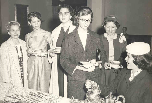 Entertaining college presidents’ wives at the Association of American Colleges meeting